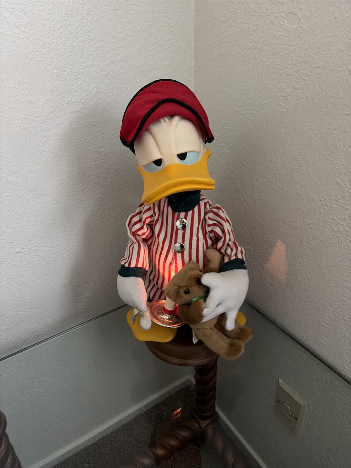 Donald Duck Santa’s Best Holiday Animation MOVES Vintage Works 1997