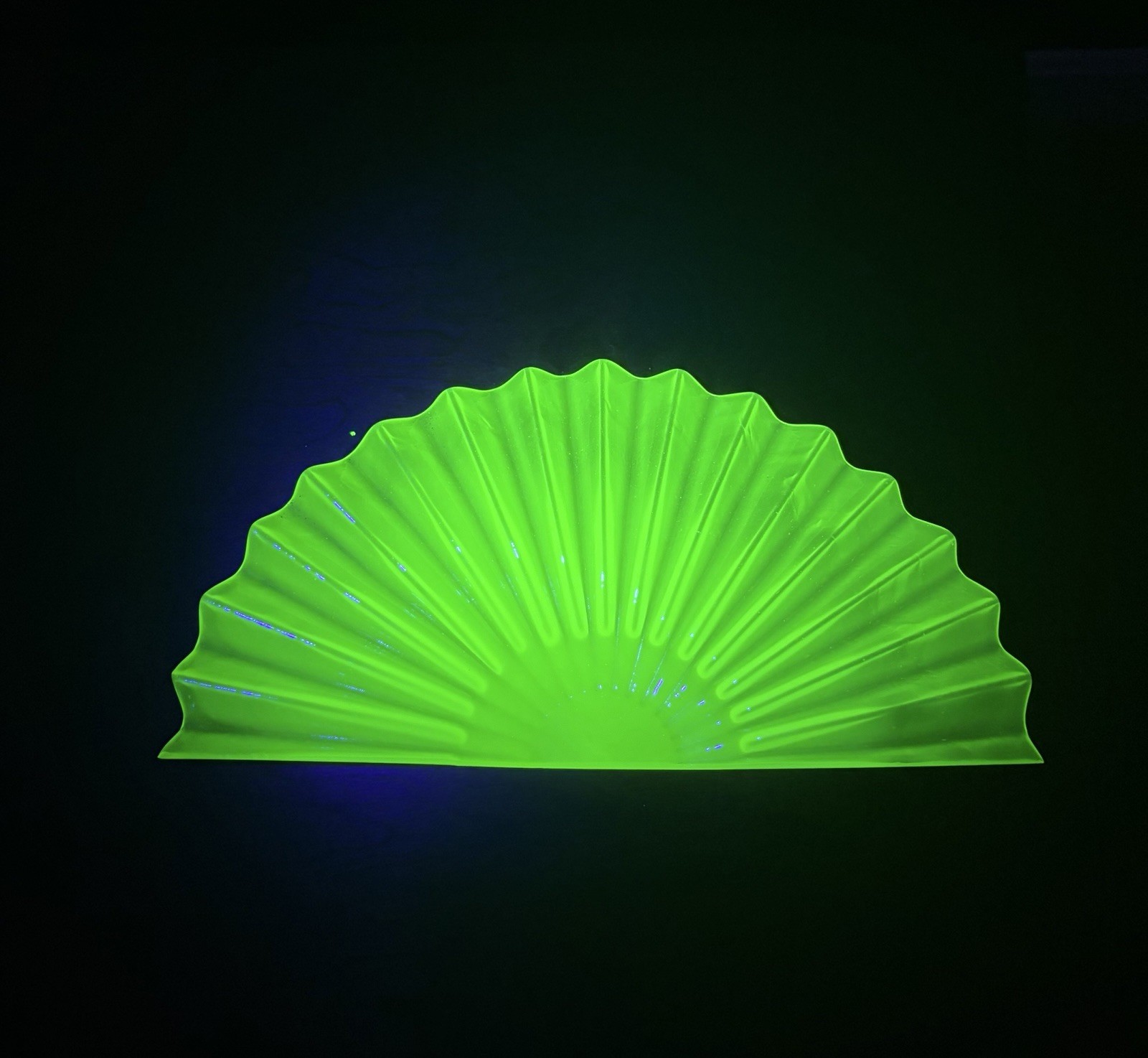 Antique VTG Art Deco Uranium Glass Vaseline Lamp Light Shade Slip Sconce Fixture