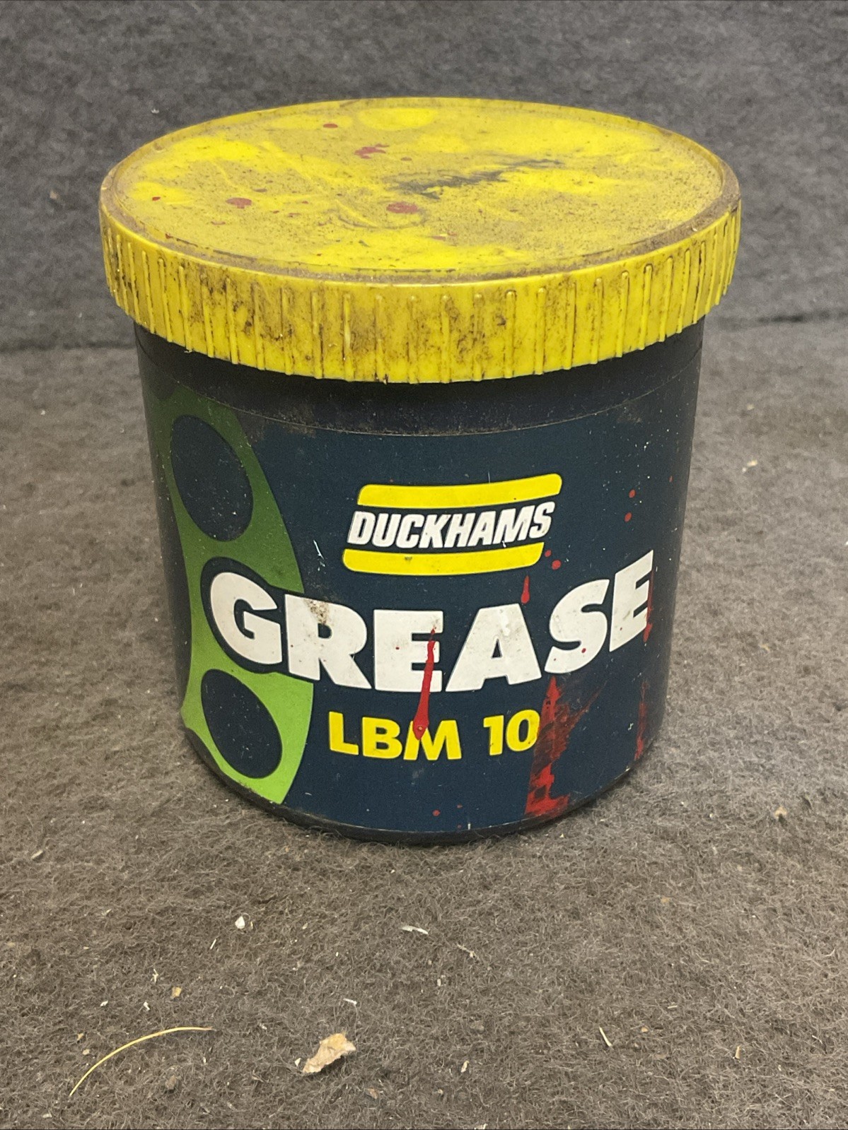 Duckhams LB10 Grease Can Vintage ManCave Auto Jumble Garage Workshop (EMPTY)