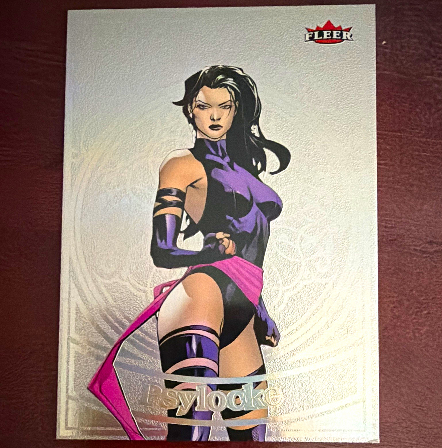 2024 Fleer Ultra Marvel Matriarchs Medallions Psylocke M-18 058/100 2024 Fleer Ultra Marvel Matriarchs Medallions Psylocke M-18 058/100