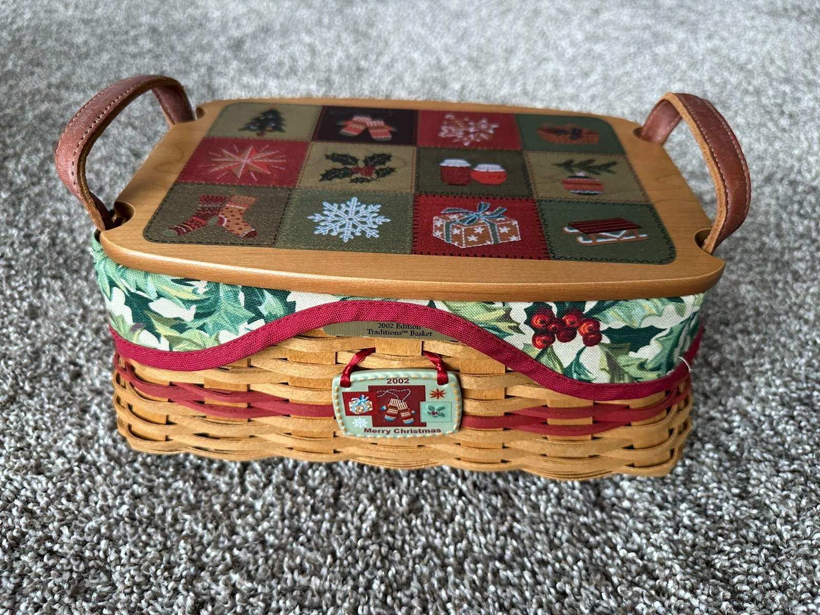 Longaberger 2002 Christmas Traditions Basket - w/ Lid, Liner, Tie-On & Protector Longaberger 2002 Christmas Traditions Basket - w/ Lid, Liner, Tie-On & Protector