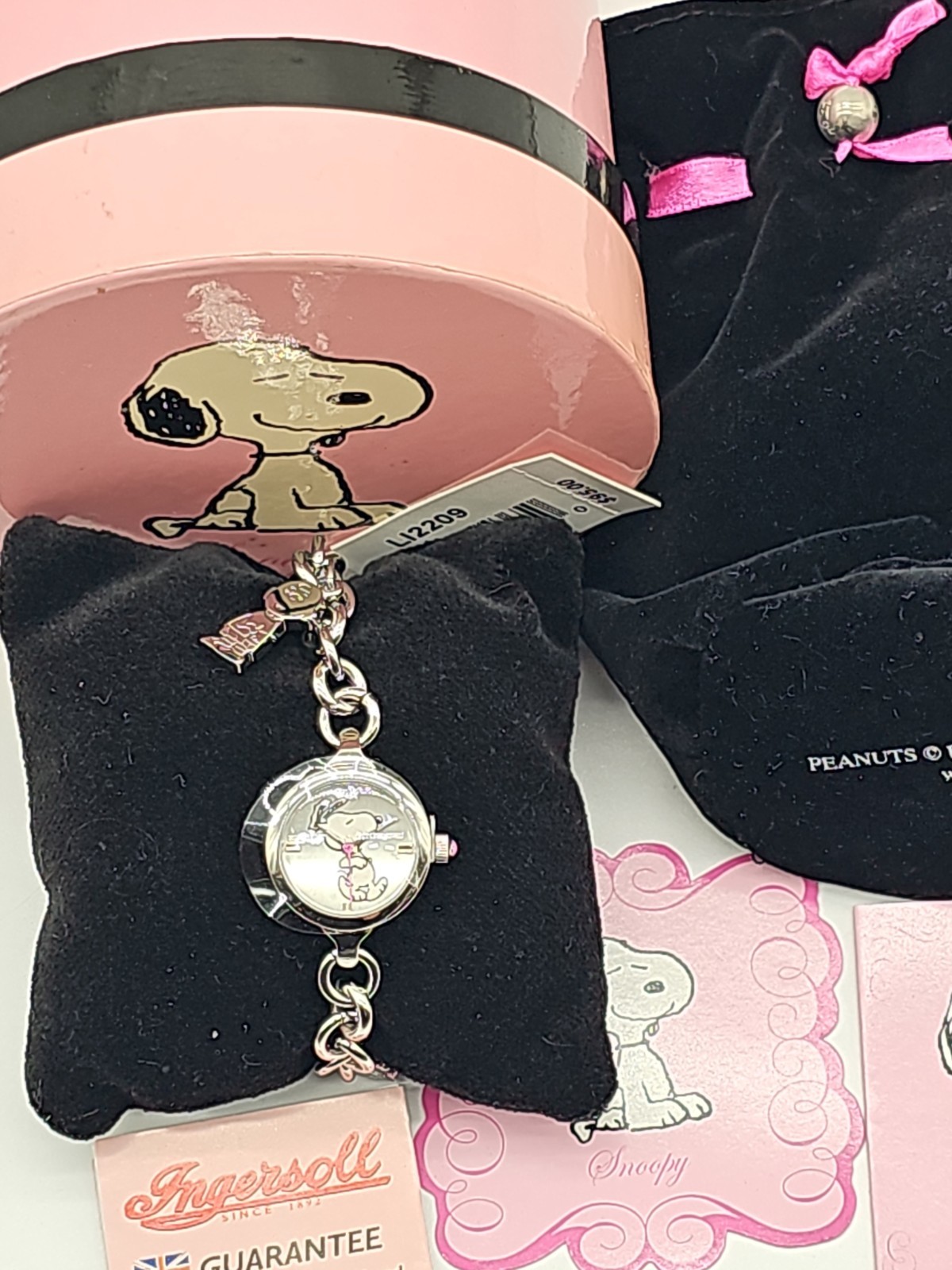 Fossil Snoopy Ingersoll Watch Chrome Pink Limited Edition W/ Box RARE NEW Fossil Snoopy Ingersoll Watch Chrome Pink Limited Edition W/ Box RARE NEW