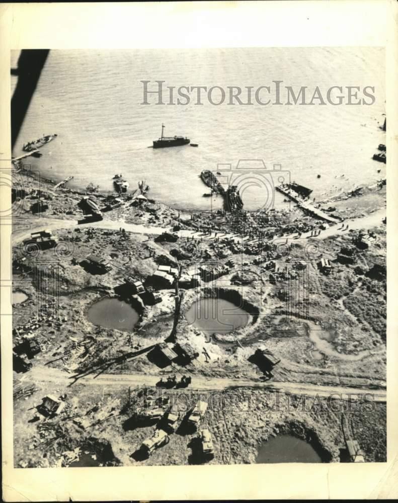 1943 Press Photo Aerial view of the battered Lae Waterfront, New Guinea 1943 Press Photo Aerial view of the battered Lae Waterfront, New Guinea