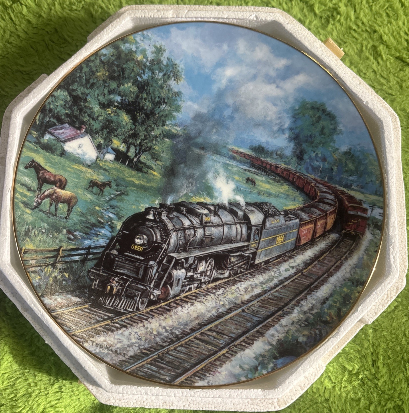 The Hamilton Collection Train Plate Kentucky's Red River Valley Plate No. 3136A The Hamilton Collection Train Plate Kentucky's Red River Valley Plate No. 3136A