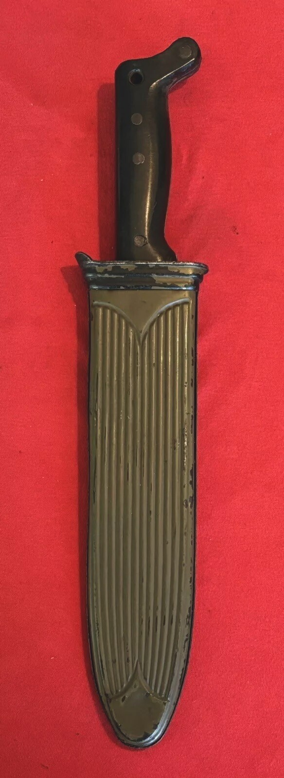 WW2 - THEATER KNIFE-1945-WITH L.F. & C. 1918 METAL SCABBARD - UNIQUE WW2 - THEATER KNIFE-1945-WITH L.F. & C. 1918 METAL SCABBARD - UNIQUE