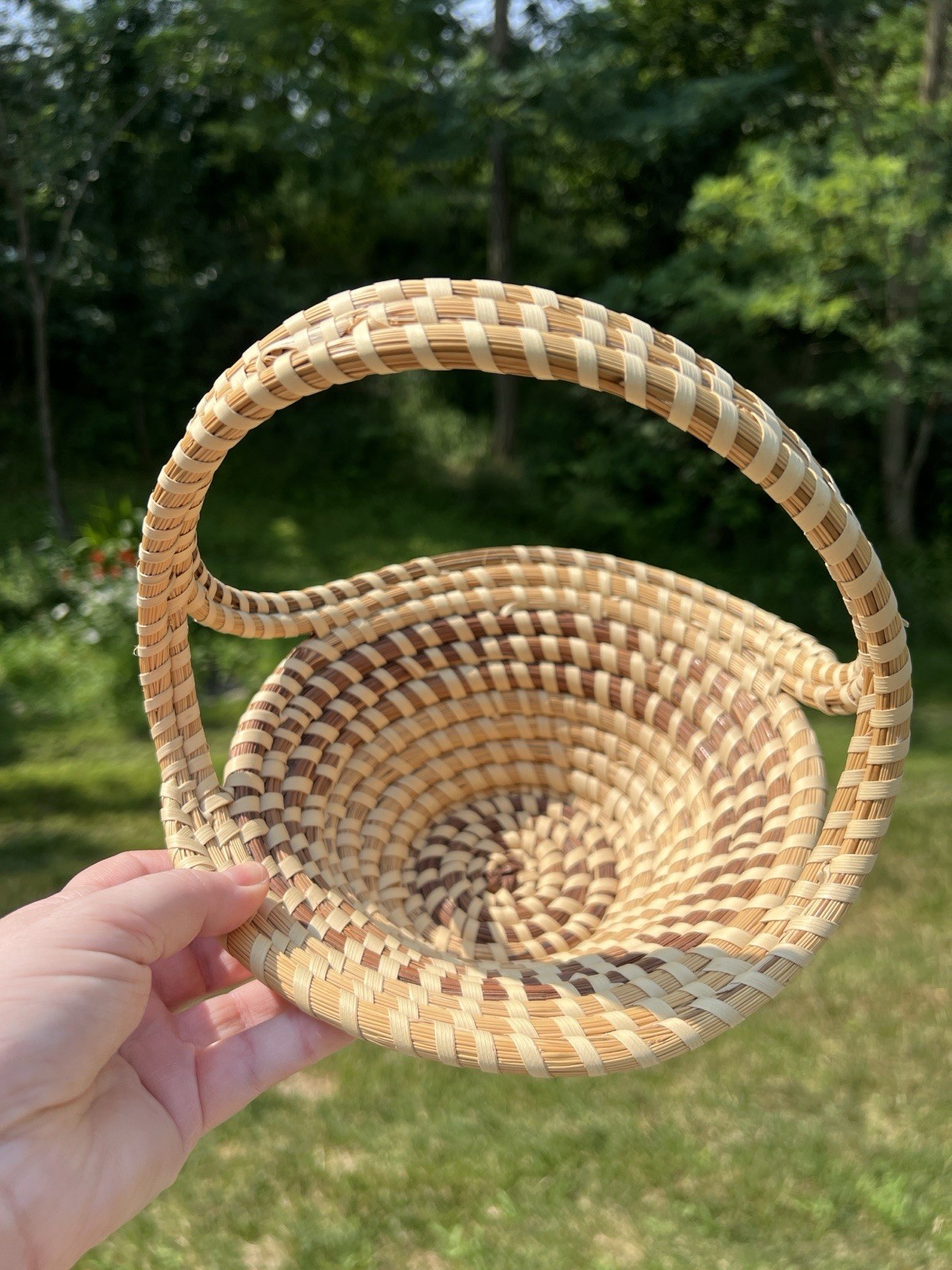 VINTAGE Gullah Charleston South Carolina Handled Sweet Grass BASKET Handmade