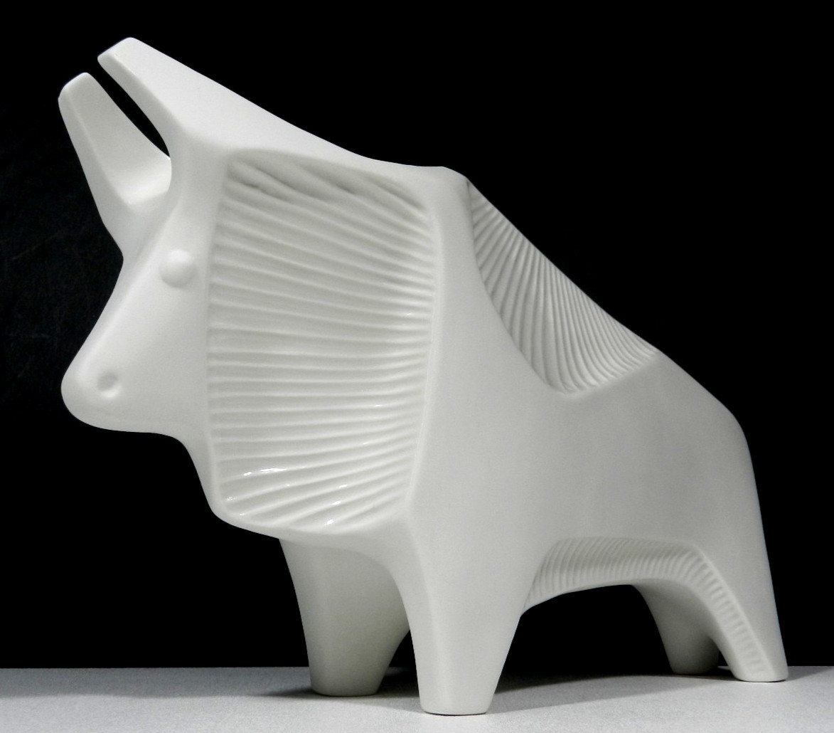 RARE Jonathan Adler Menagerie Bull Large Statue Sculpture 15” inches