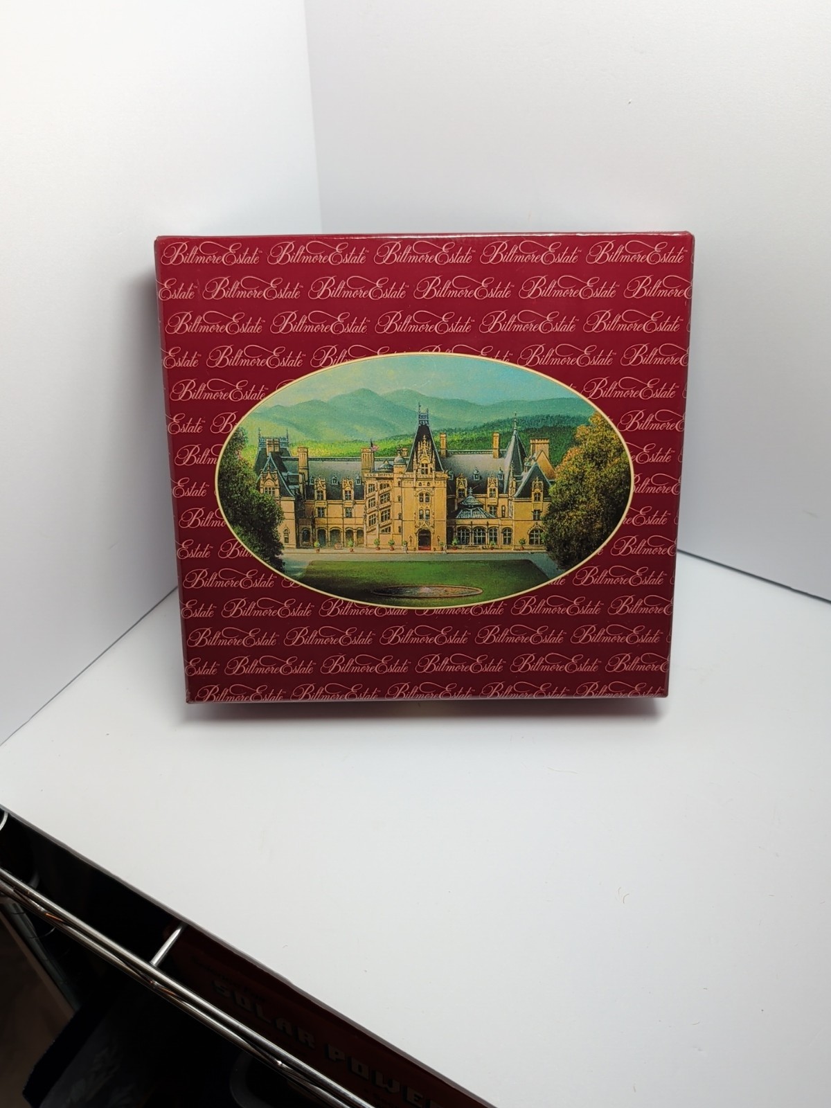 Box of Biltmore Estate Writing Stationary Cards/Seals/Envelopes/Pen Ashville NC Box of Biltmore Estate Writing Stationary Cards/Seals/Envelopes/Pen Ashville NC