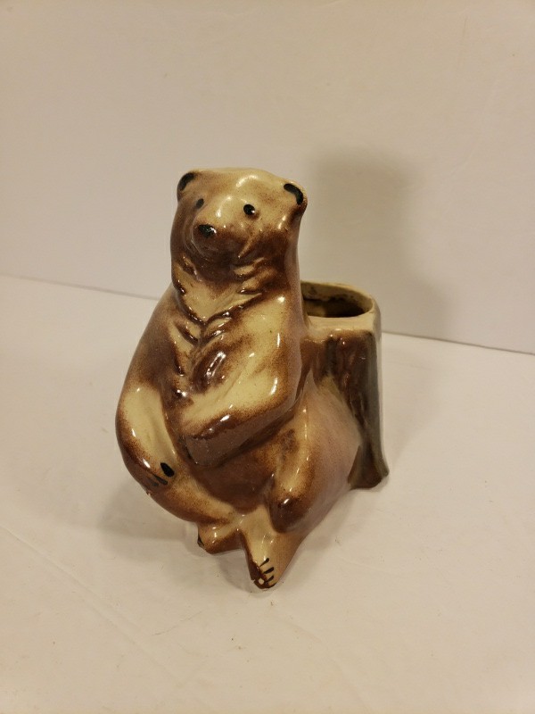 Vtg Mcm Grizzly Brown Bear Ceramic Small Planter 6X5\