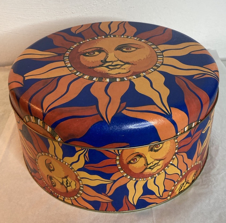 Vintage Celestial Sun Tin 90s 10” Vibrant Whimsy Retro HtF GUC