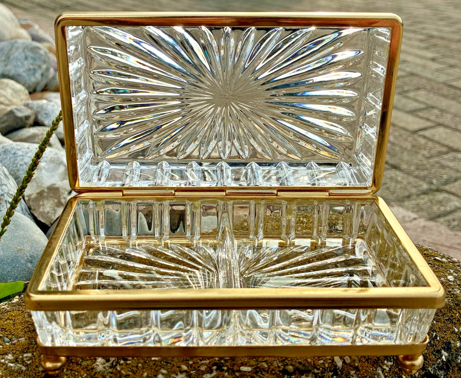 VTG Heavy Crystal Jewelry Casket Rare Footed Metal Base Faceted Sunburst Glass