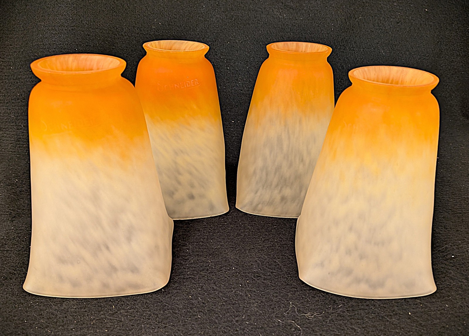 Set of 4 Signed Schneider Art Glass Shade Light Fixture Chandelier Set of 4 Signed Schneider Art Glass Shade Light Fixture Chandelier