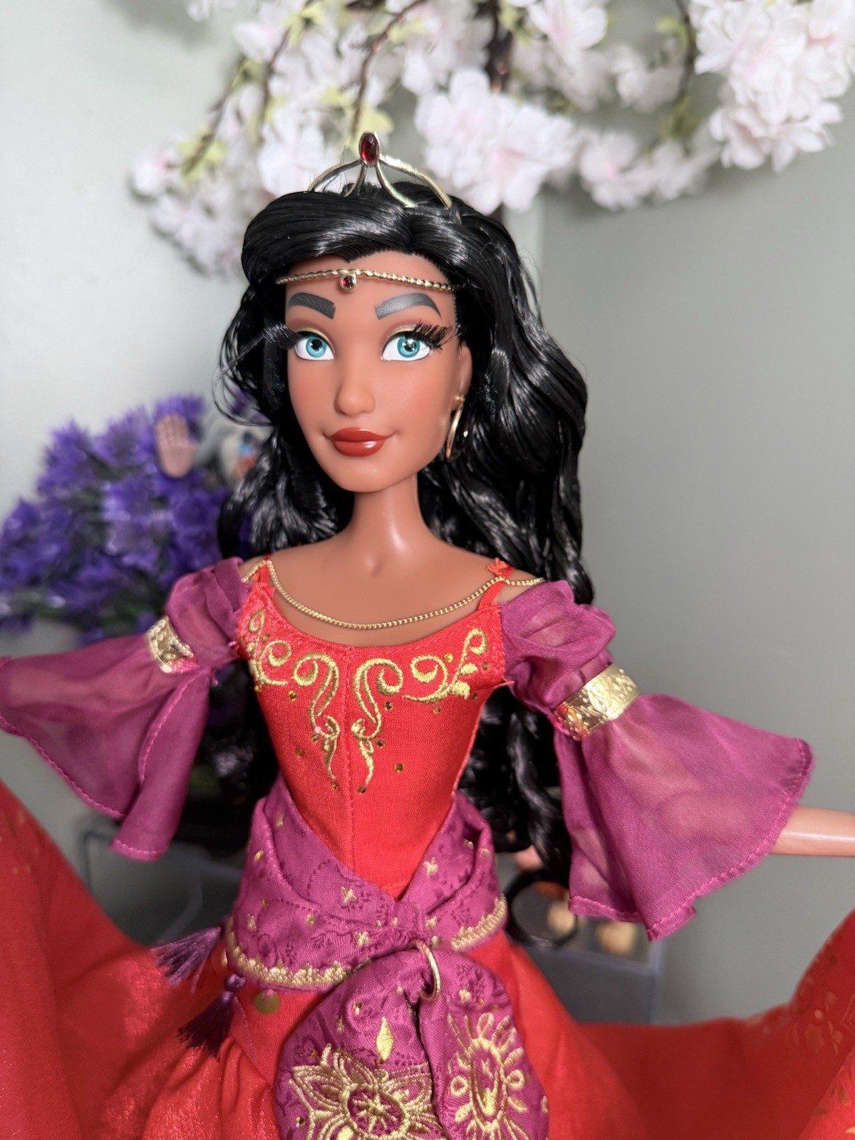 Disney D23 2026 The Hunchback Of Notre Dame 30th Anniversary LE Doll Esmerelda