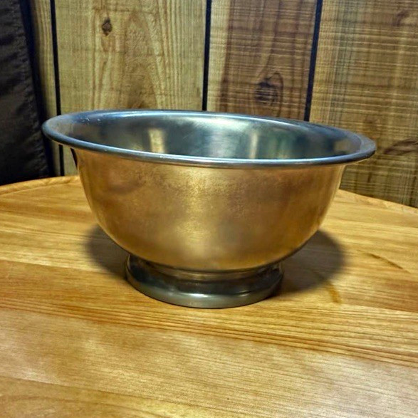 Vintage Pewter Bowl Vintage Pewter Bowl