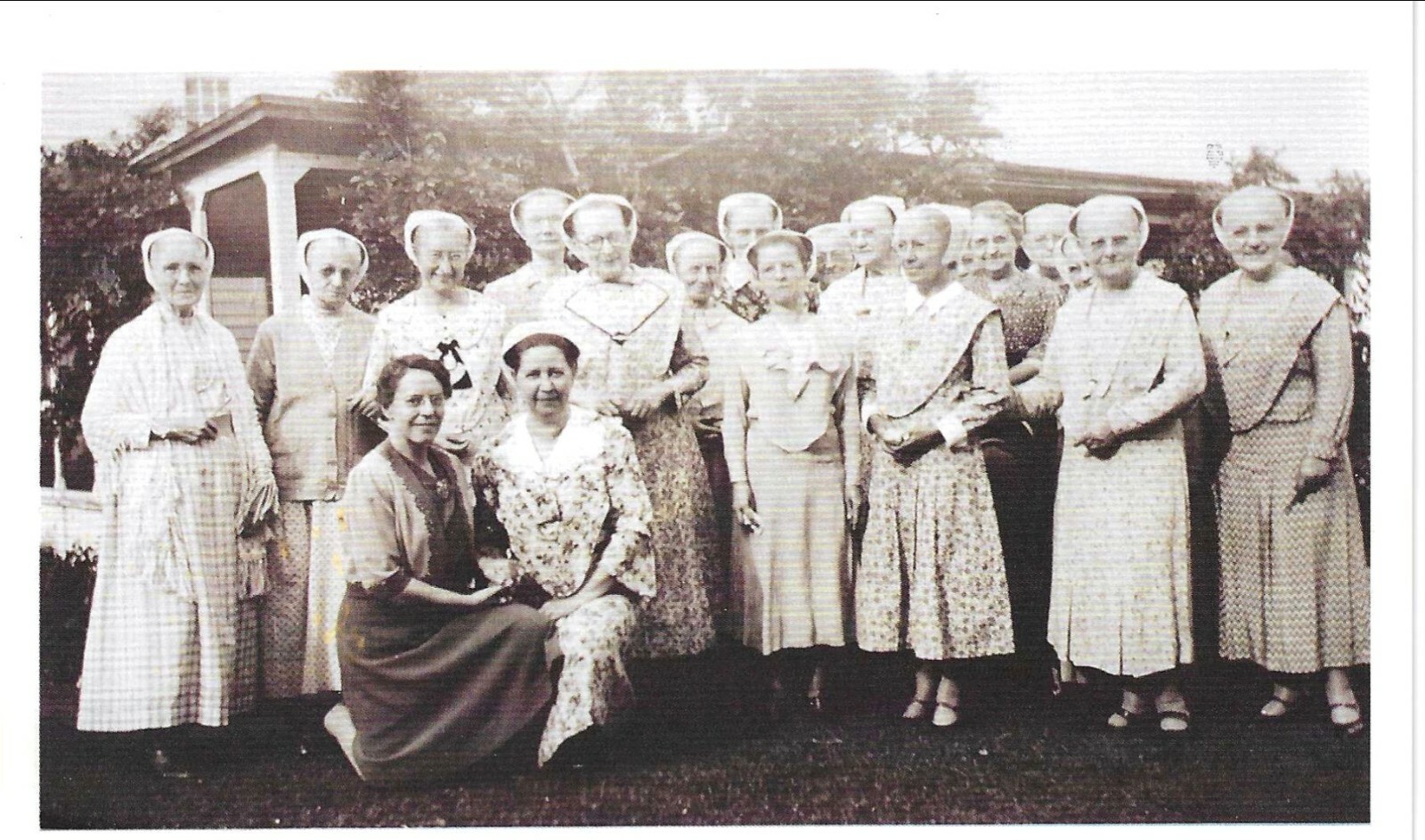 Last Surviving NH Shaker Sister Ethel Hudson Signs Postcard -- Photos Of Others