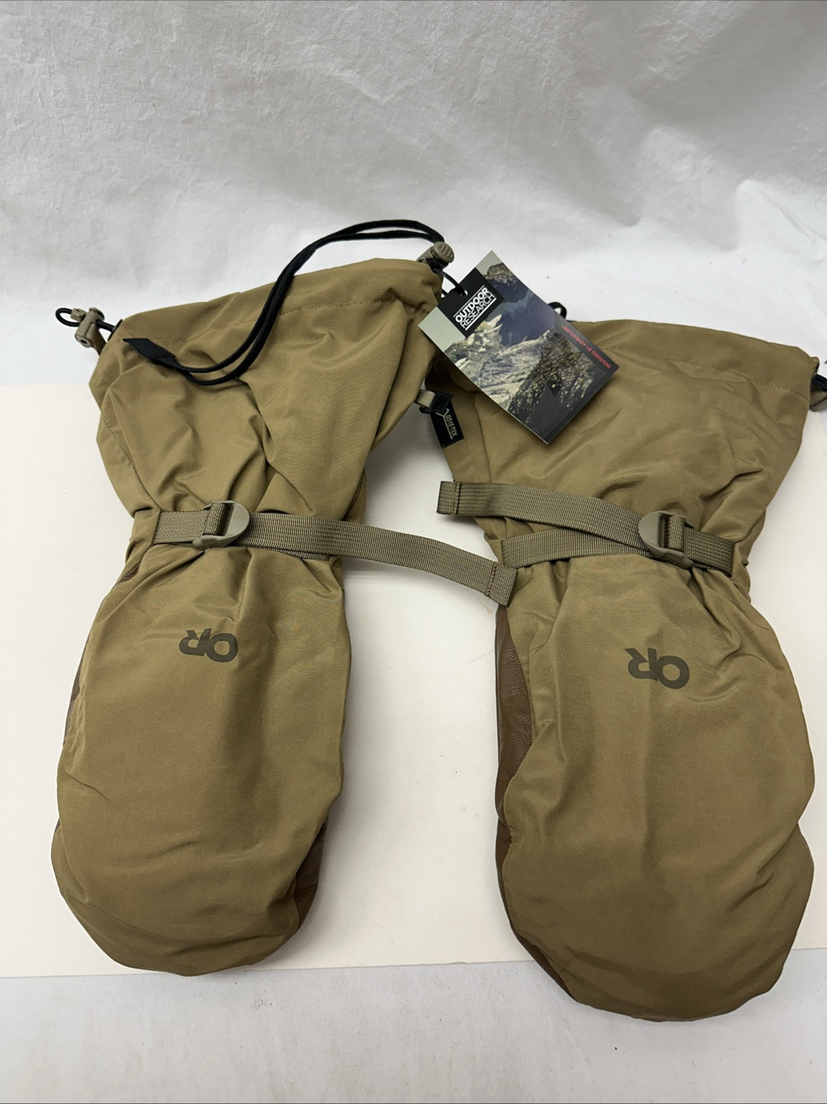NEW Outdoor Research USGI Coyote Firebrand Mitts w/Liner Inserts M Mittens