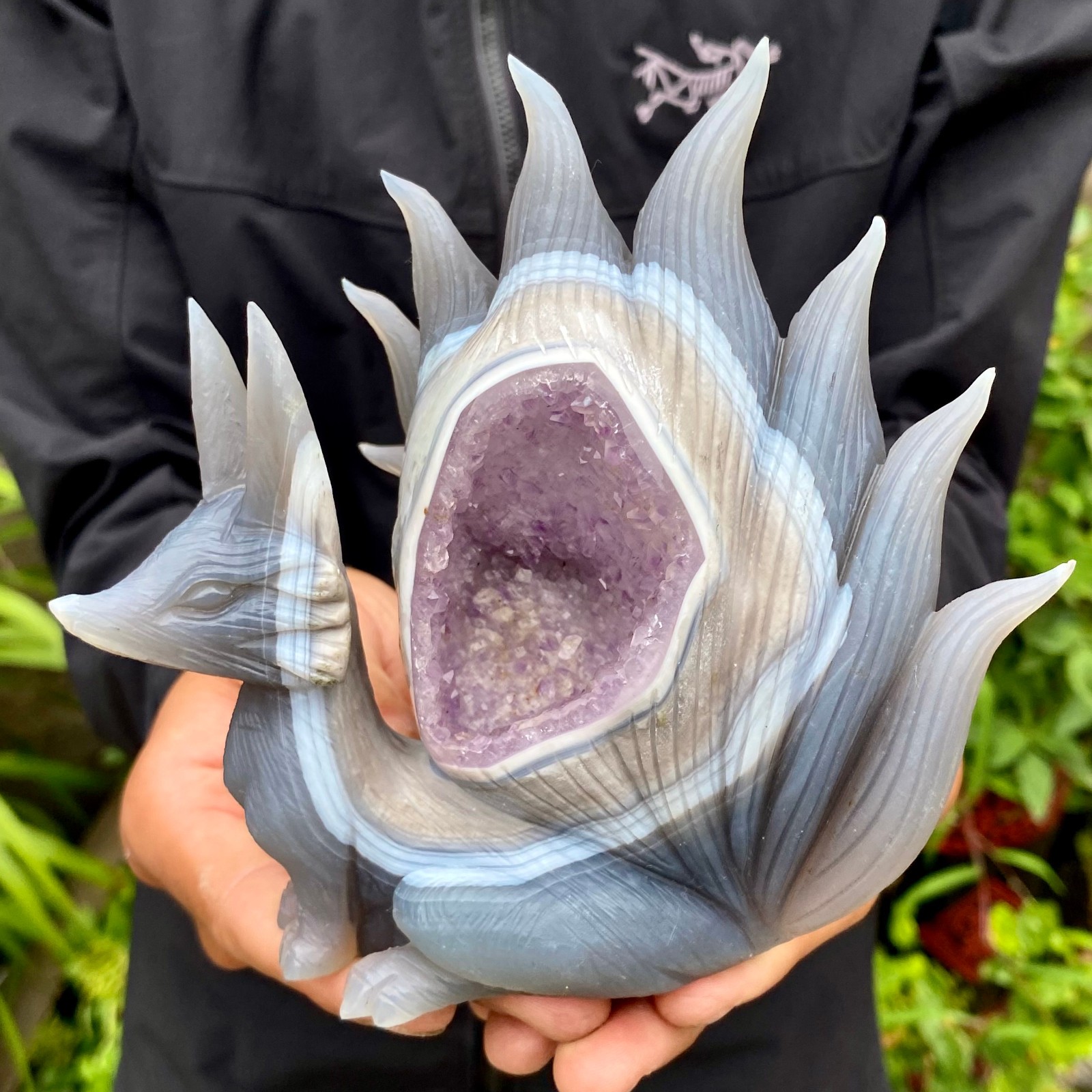 2.07LB Natural Agate Geode Hand Carved Nine-tailed Fox Quartz Crystal Decor