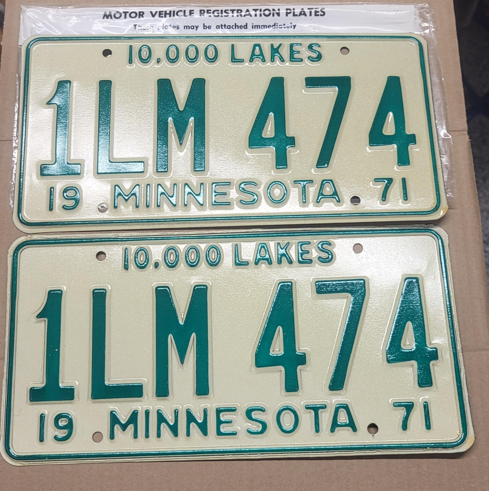 1971 Minnesota License Plate Pair Tags  # 1LM 474   **Unused**