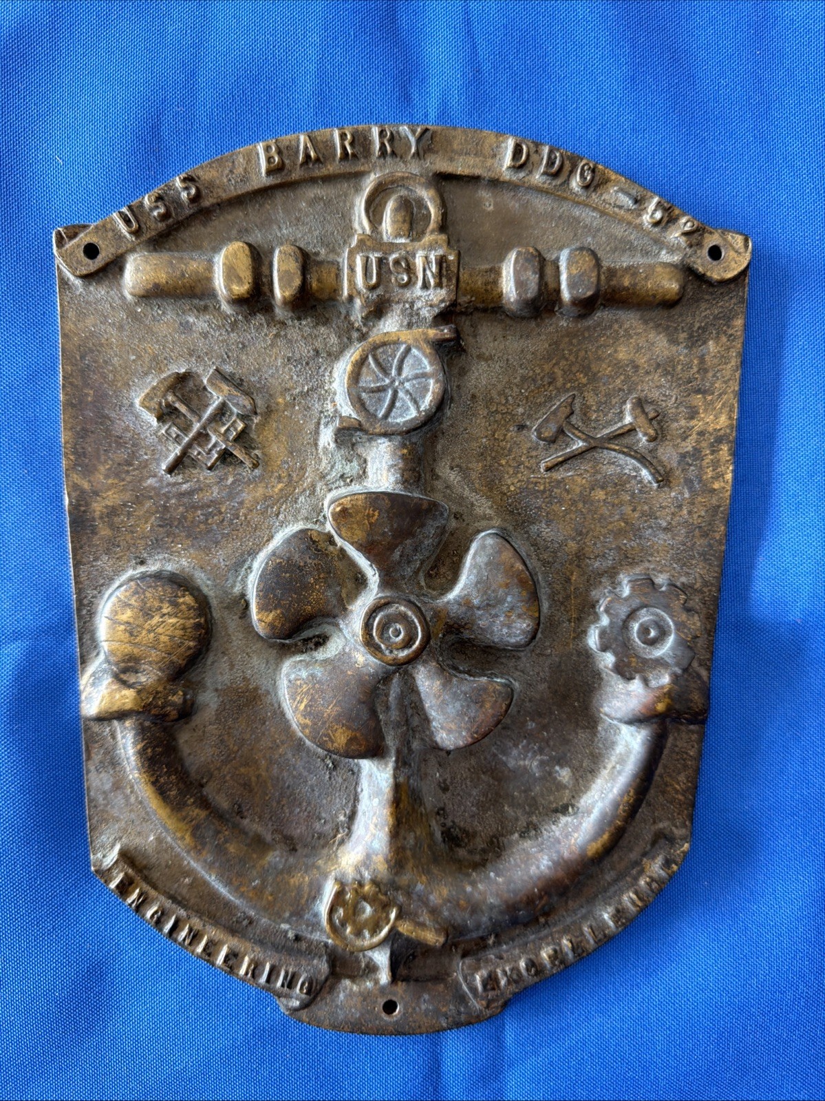 Antique USS Barry DDG-52 US Navy Ship Brass Naval Plaque Engineering Excellence