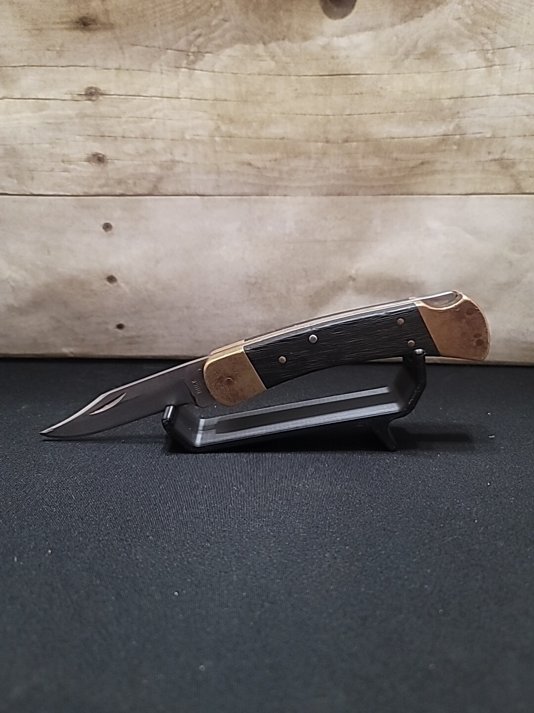 Vintage 1980-1982 Buck 110 Folding Hunting Knife Vintage 1980-1982 Buck 110 Folding Hunting Knife