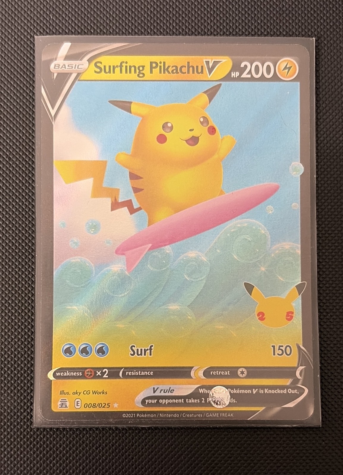 Surfing Pikachu V 008/025 Celebrations Holo Surfing Pikachu V 008/025 Celebrations Holo