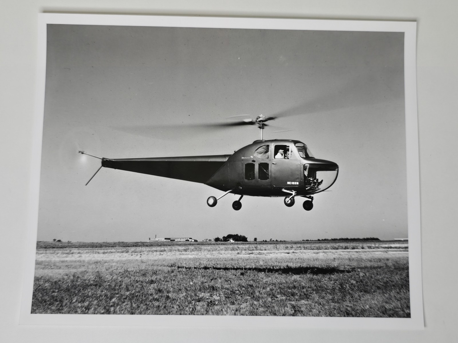 1949 Bell 47-B NC102B Helicopter In Hover Evans Archive Photo 8x10 Print