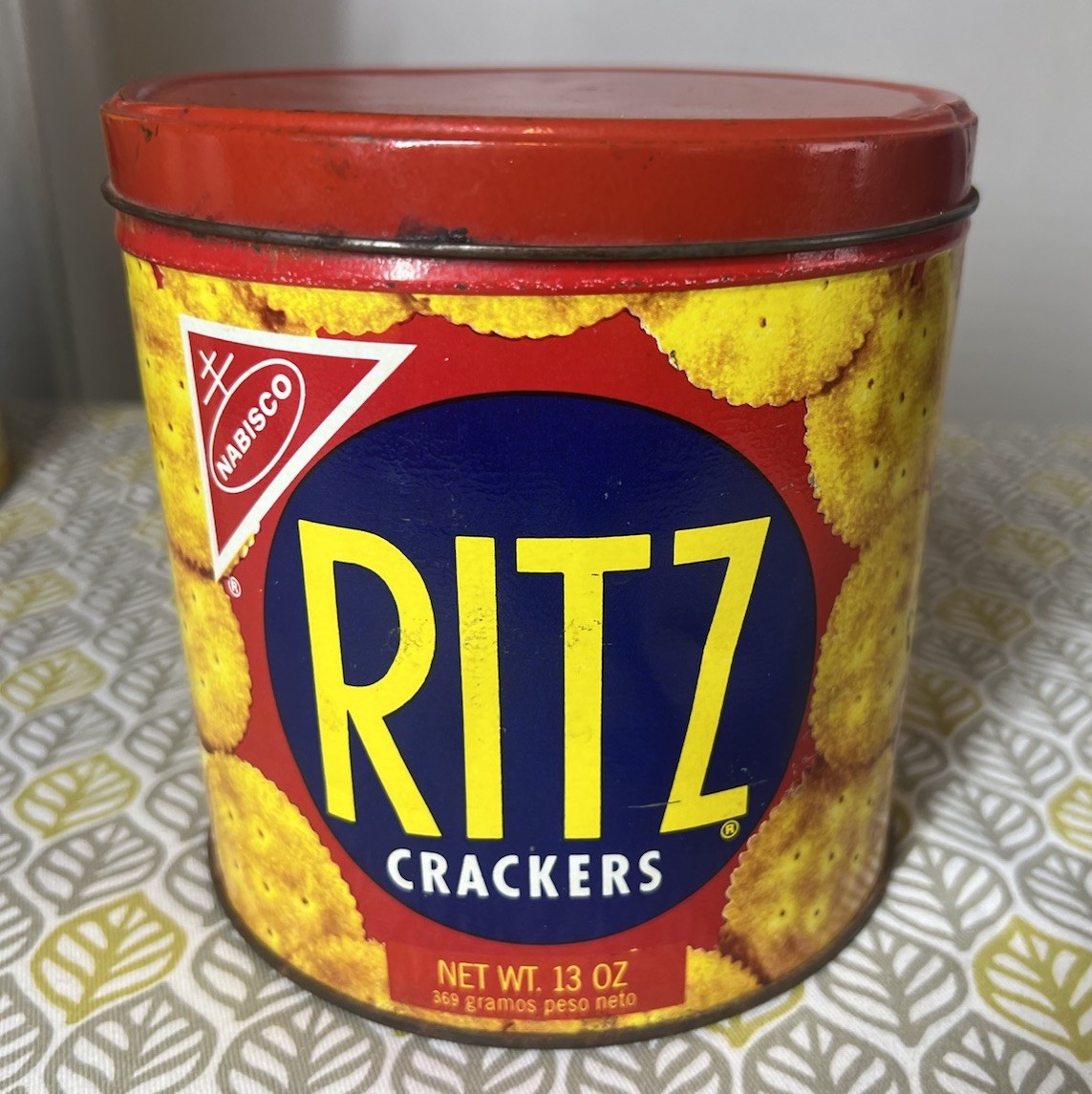 Vintage Nabisco Ritz Crackers Advertising Tin 13 oz 1977 Original Collectible Vintage Nabisco Ritz Crackers Advertising Tin 13 oz 1977 Original Collectible