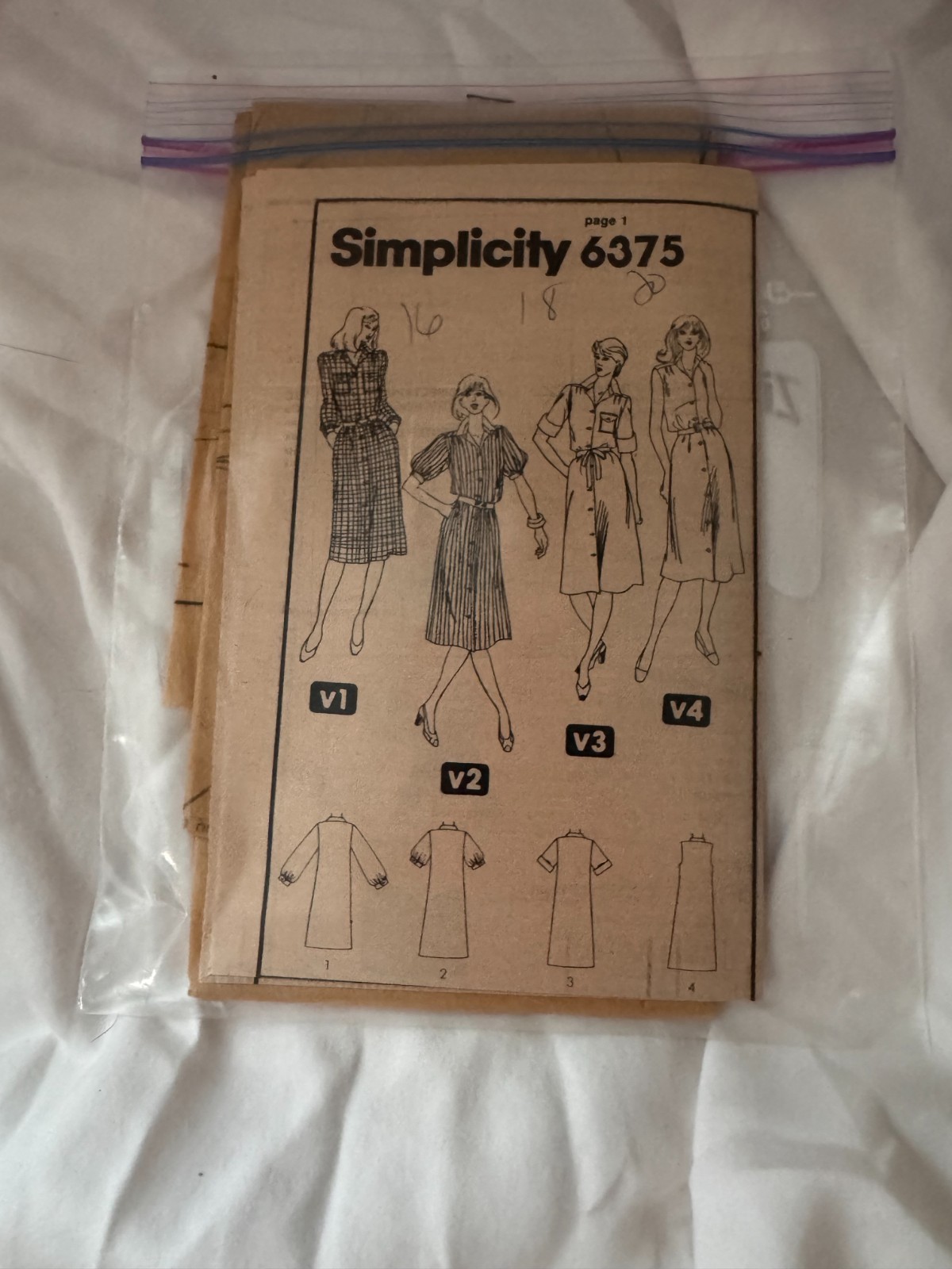 Vintage Simplicity Sewing Pattern 6375 Vintage Simplicity Sewing Pattern 6375