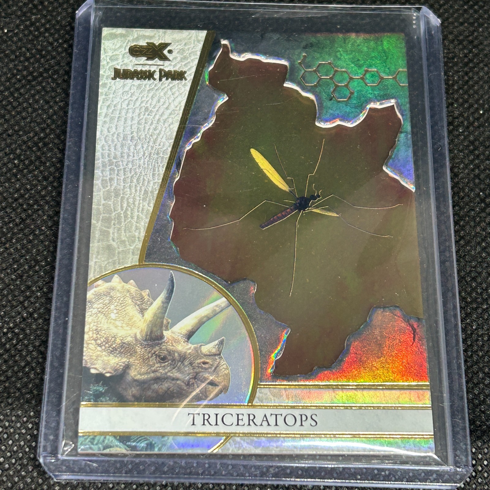 2026 JURASSIC PARK CRYPTOZOIC CZX TRICERATOPS AMBER MOSQUITO #A2 ACETATE INSERT