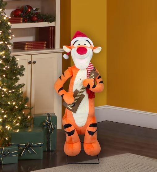 PRESALE 4 FT ANIMATED TIGGER FROM WINNIE THE POOH CHRISTMAS ANIMATRONIC PROP PRESALE 4 FT ANIMATED TIGGER FROM WINNIE THE POOH CHRISTMAS ANIMATRONIC PROP