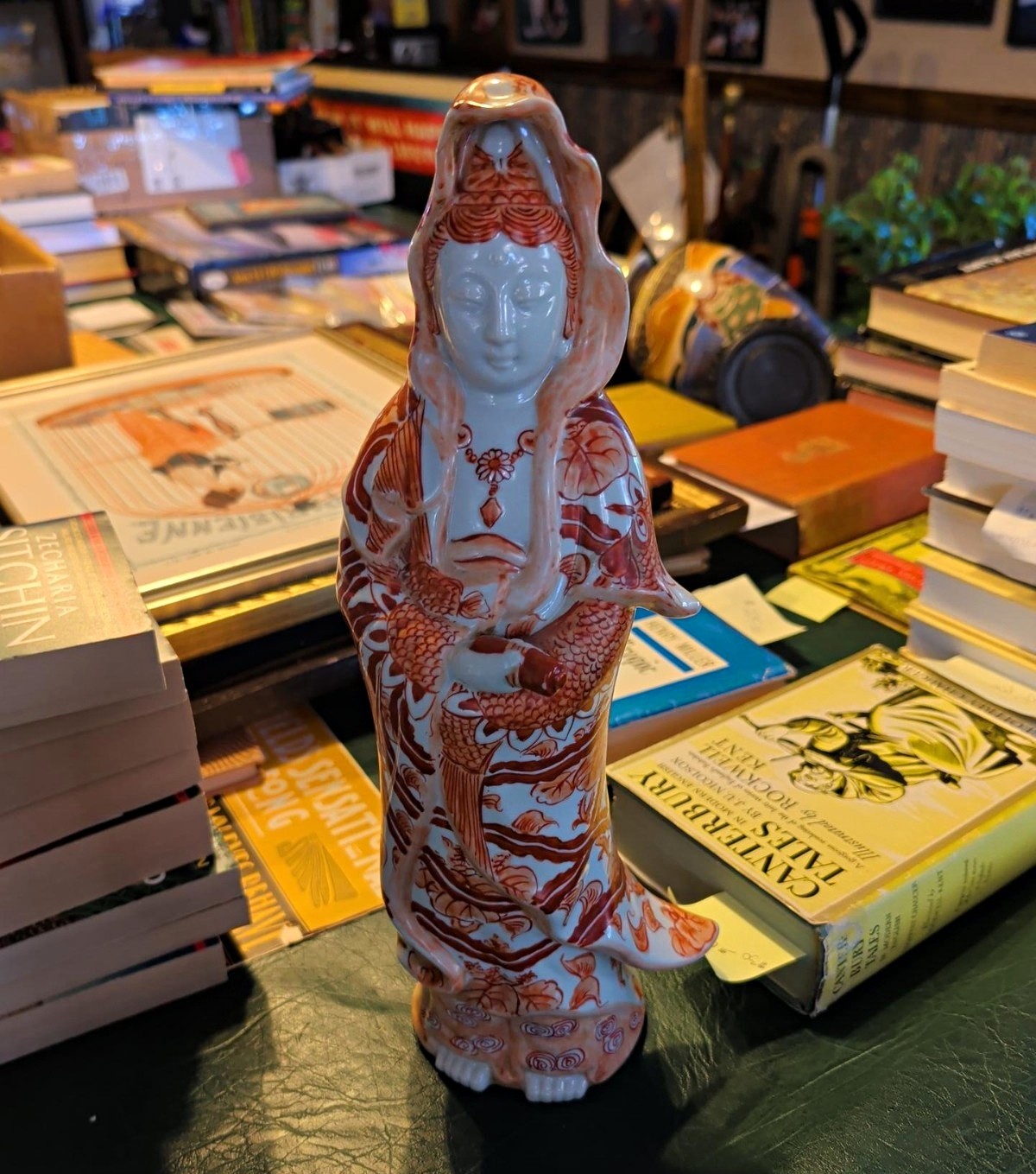 Vintage Chinese Guanyin Kwan Yin Porcelain Figurine Iron Red Phoenix Decor