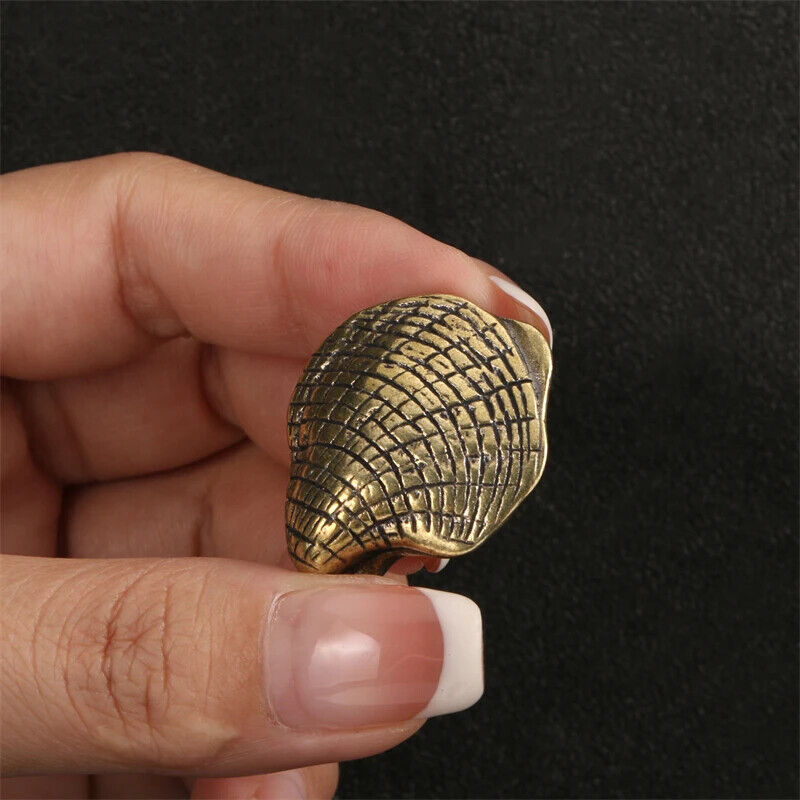 Antique Brass Solid Pocket Shell Miniature Figurine Desk Decoration Brass Animal
