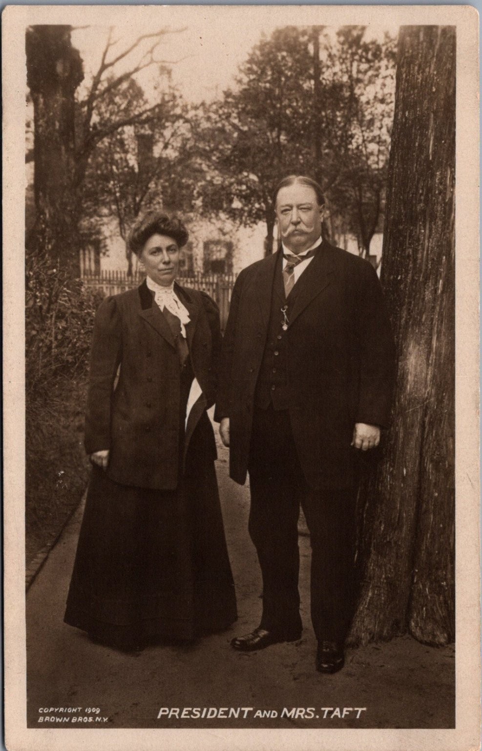 1909 RPPC President William Howard & Mrs. Taft Photo Postcard Brown Bros