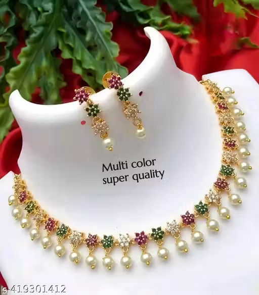 Indian Bollywood Style Designer Gold Plated Fashion Bridal Jewelry Necklace Set Indian Bollywood Style Designer Gold Plated Fashion Bridal Jewelry Necklace Set