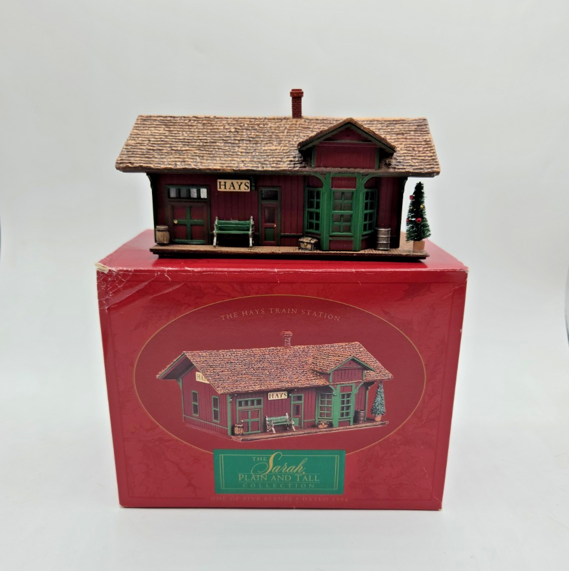 Vintage HO 1/87 Scale Hallmark Hays Depot Station Building Train Display 1994 Vintage HO 1/87 Scale Hallmark Hays Depot Station Building Train Display 1994