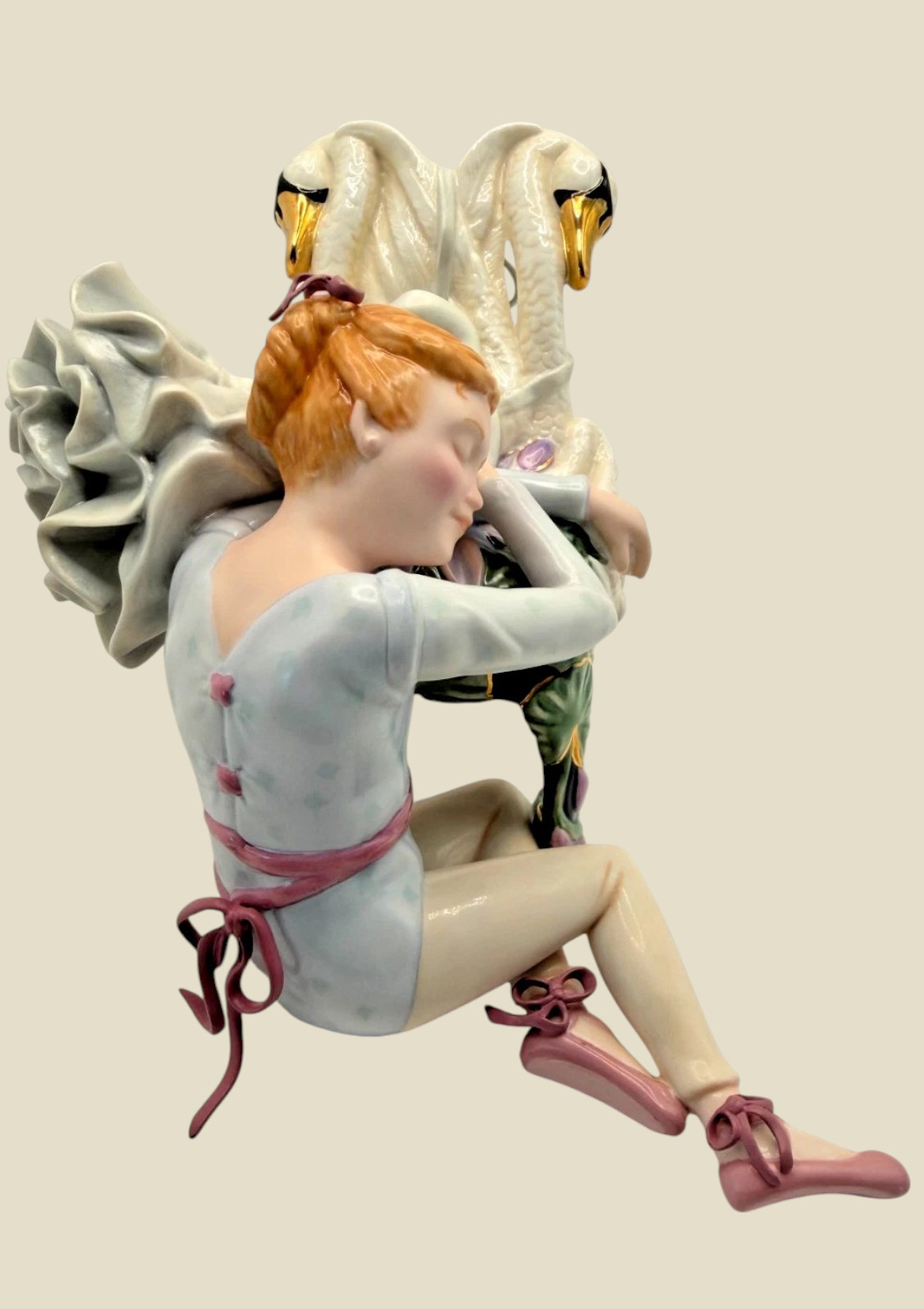 VIVI Life In Porcelain Figurine STAGE DREAMS Ballerina Vivian Raishe #291 Mint VIVI Life In Porcelain Figurine STAGE DREAMS Ballerina Vivian Raishe #291 Mint