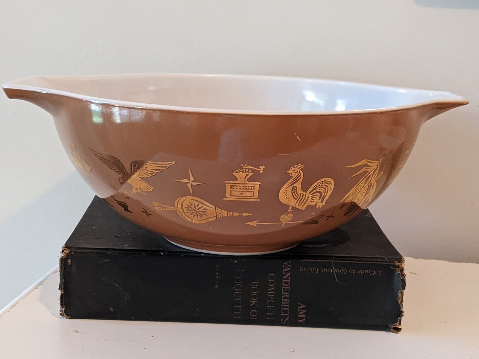 Vintage Pyrex Early American Cinderella Nesting Mixing Bowls 441 ,442,443,444