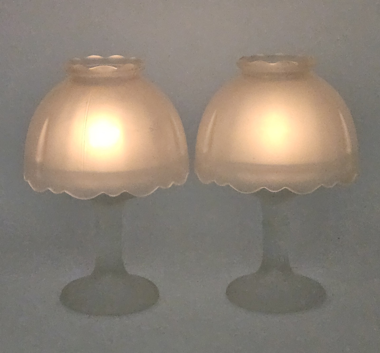 VTG Pair Westmoreland Style Frosted Satin Glass Fairy Lamps Taiwan