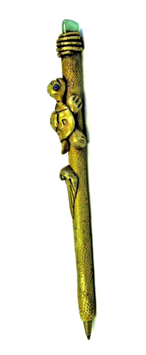 Unique Turtle Lovers (Gemstone ?) decorated Plastic Ballpoint Pen, 6.25\