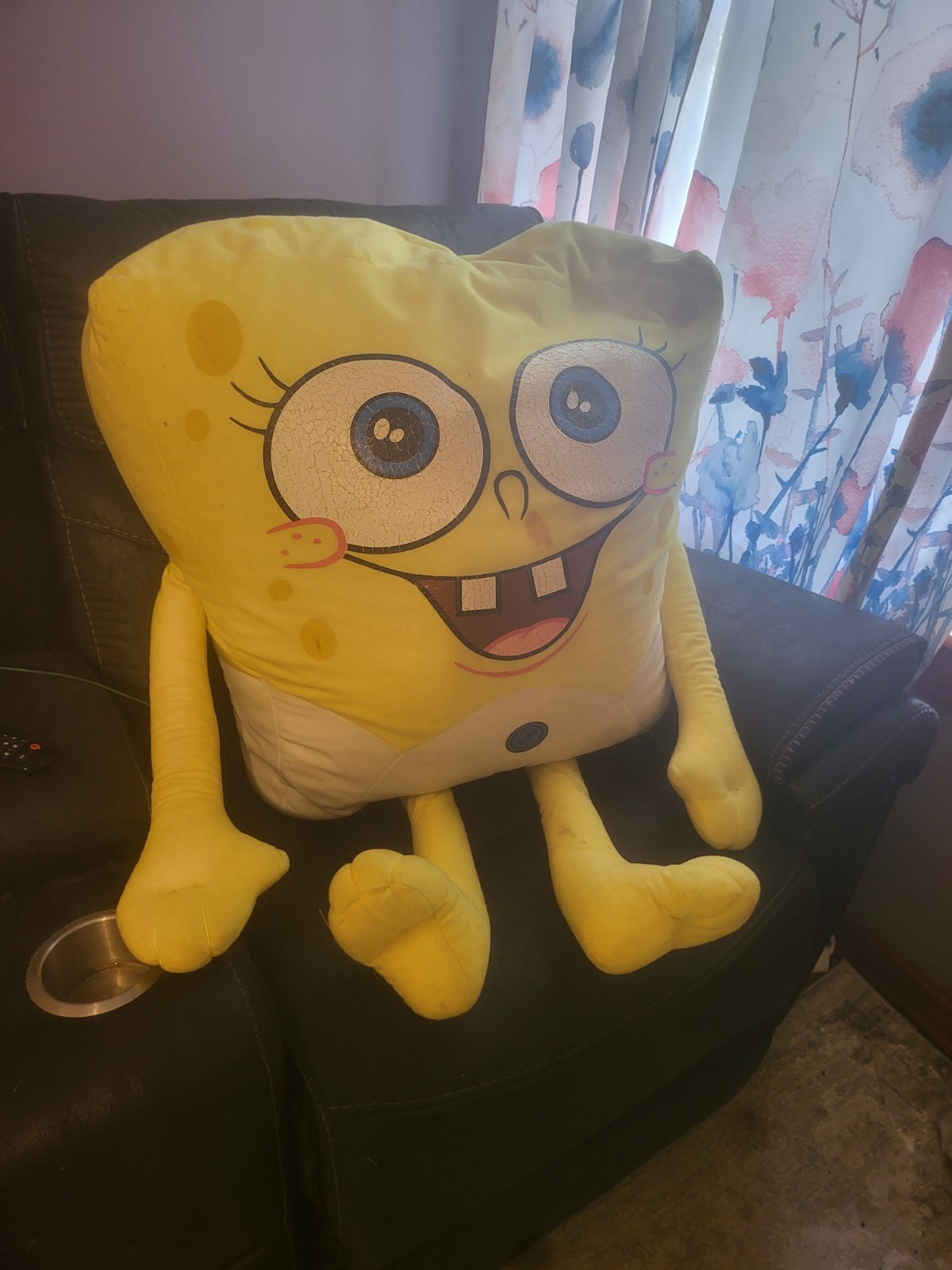 Astronomically Rare 2008 3FT Nanco Spongebob Plushie Astronomically Rare 2008 3FT Nanco Spongebob Plushie
