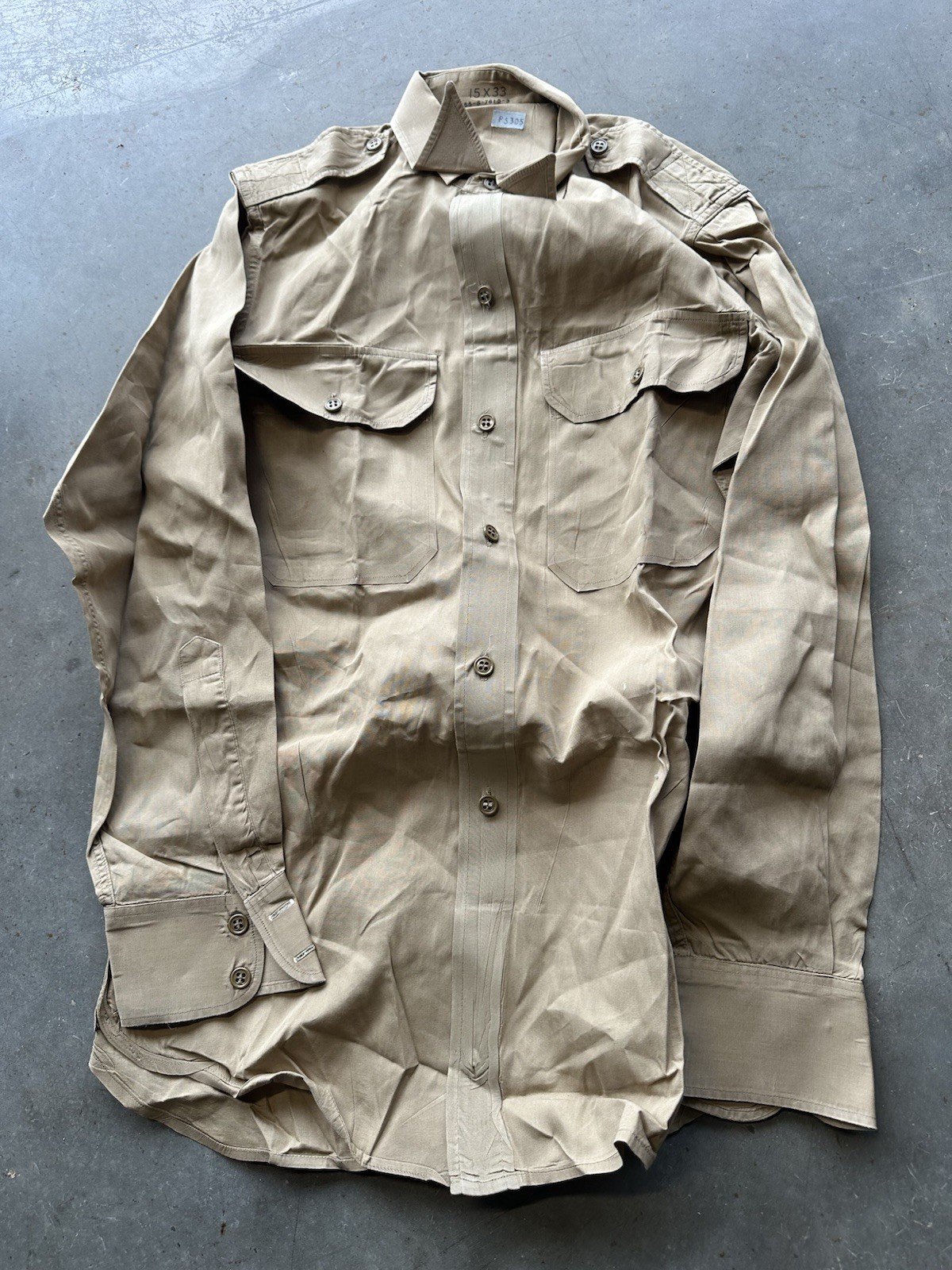NOS US ARMY 40s 50s Poplin Cotton Khaki Men’s Stand-Up Collar Shirt 1946 NOS US ARMY 40s 50s Poplin Cotton Khaki Men’s Stand-Up Collar Shirt 1946