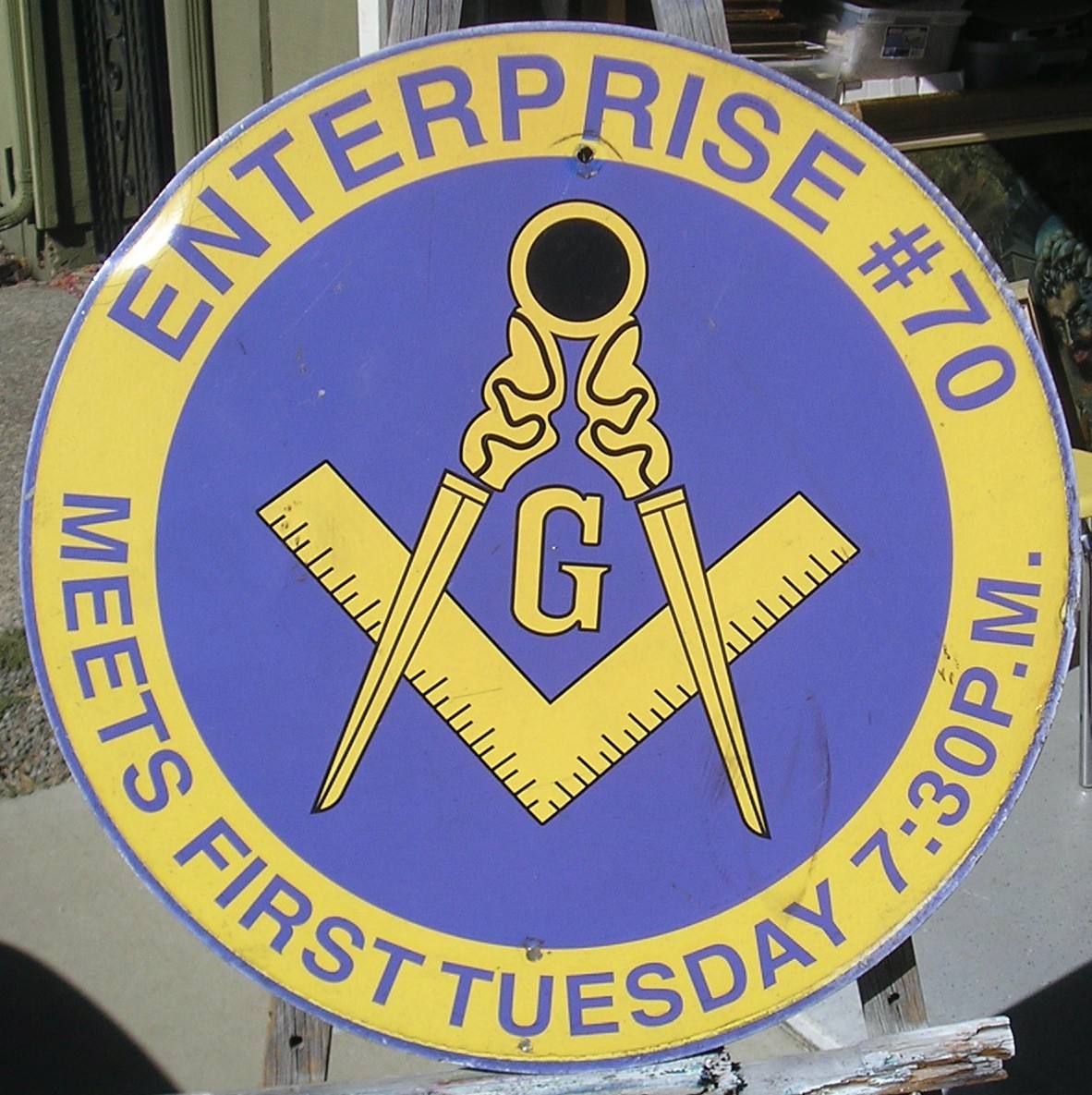 OLD FREE MASONS METAL, PORCELAIN SIGN ENTERPRISE #70 YUBA CITY CA, 24 OLD FREE MASONS METAL, PORCELAIN SIGN ENTERPRISE #70 YUBA CITY CA, 24