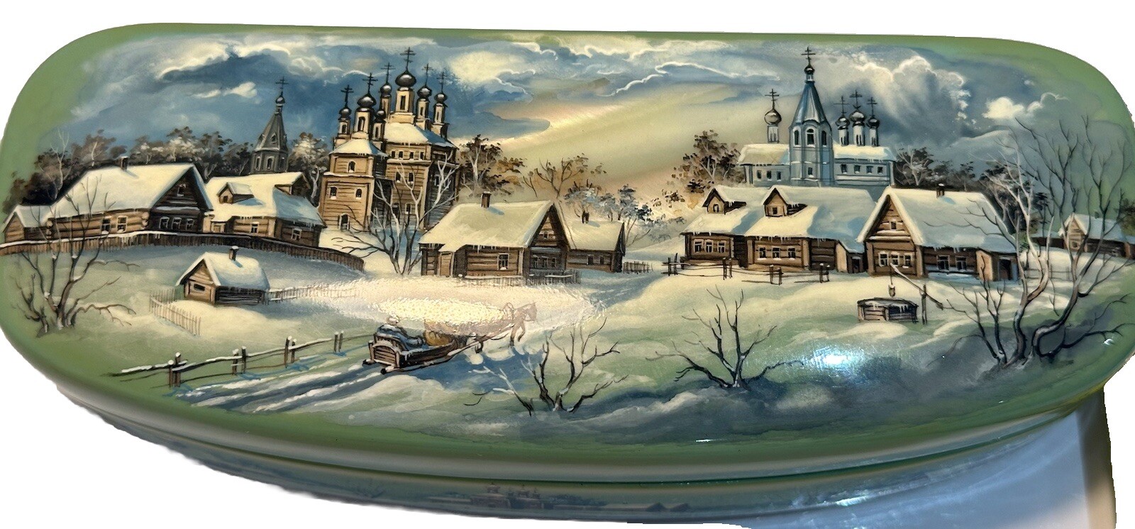 Russian Fedoskino Laquer Handpainted Mother-of-Pearl Signed Eyeglass Case- Box Russian Fedoskino Laquer Handpainted Mother-of-Pearl Signed Eyeglass Case- Box