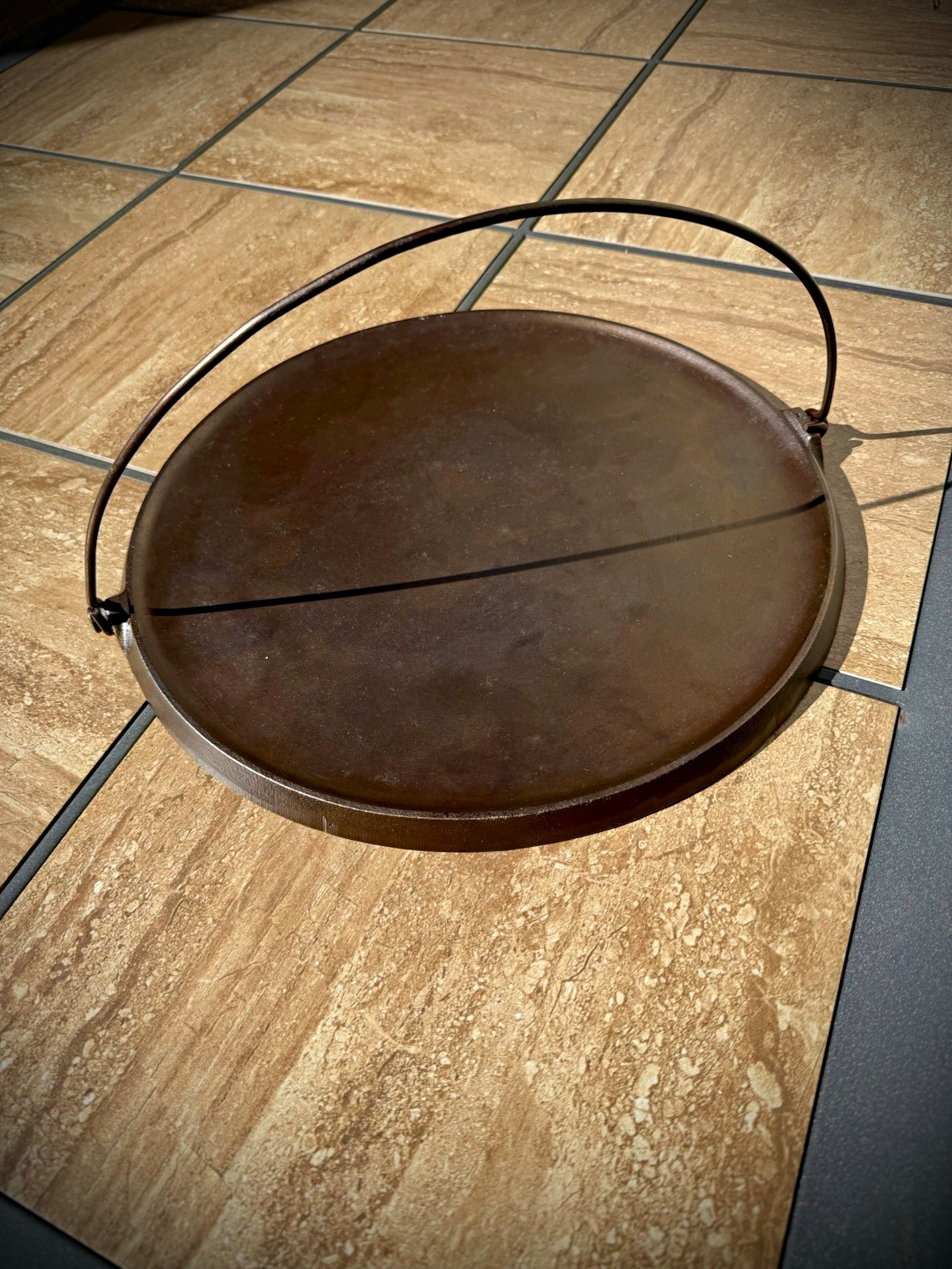 Griswold Cast Iron Griddle #14 Slant Logo 742A Erie PA USA