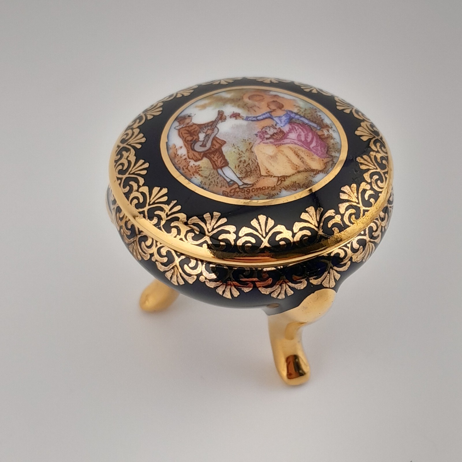 Vintage Limoges France FM Courting Couple Trinket Box Cobalt Gold Fragonard 3Leg Vintage Limoges France FM Courting Couple Trinket Box Cobalt Gold Fragonard 3Leg