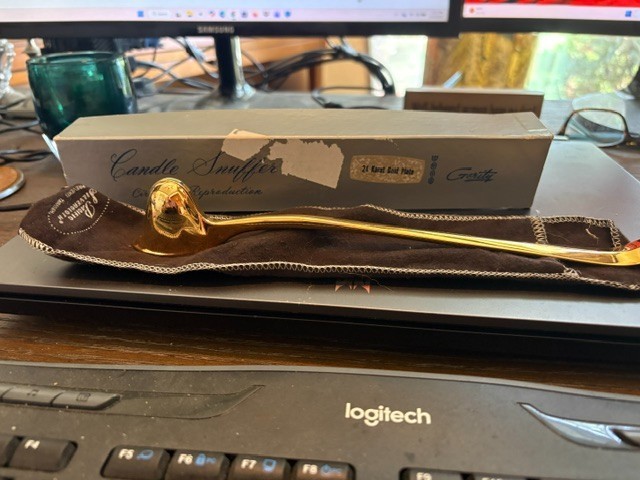 Vintage Gerity 24K Gold Plate Cavalier Helmet Candle Snuffer Original Box USA Vintage Gerity 24K Gold Plate Cavalier Helmet Candle Snuffer Original Box USA
