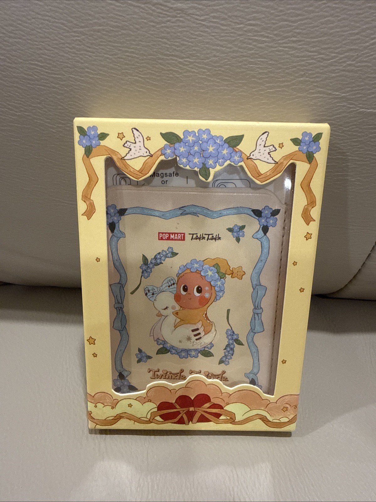 Popmart Twinkle Twinkle Crush On You Magnetic Card Clip Flower Bearer **READ**π Popmart Twinkle Twinkle Crush On You Magnetic Card Clip Flower Bearer **READ**π