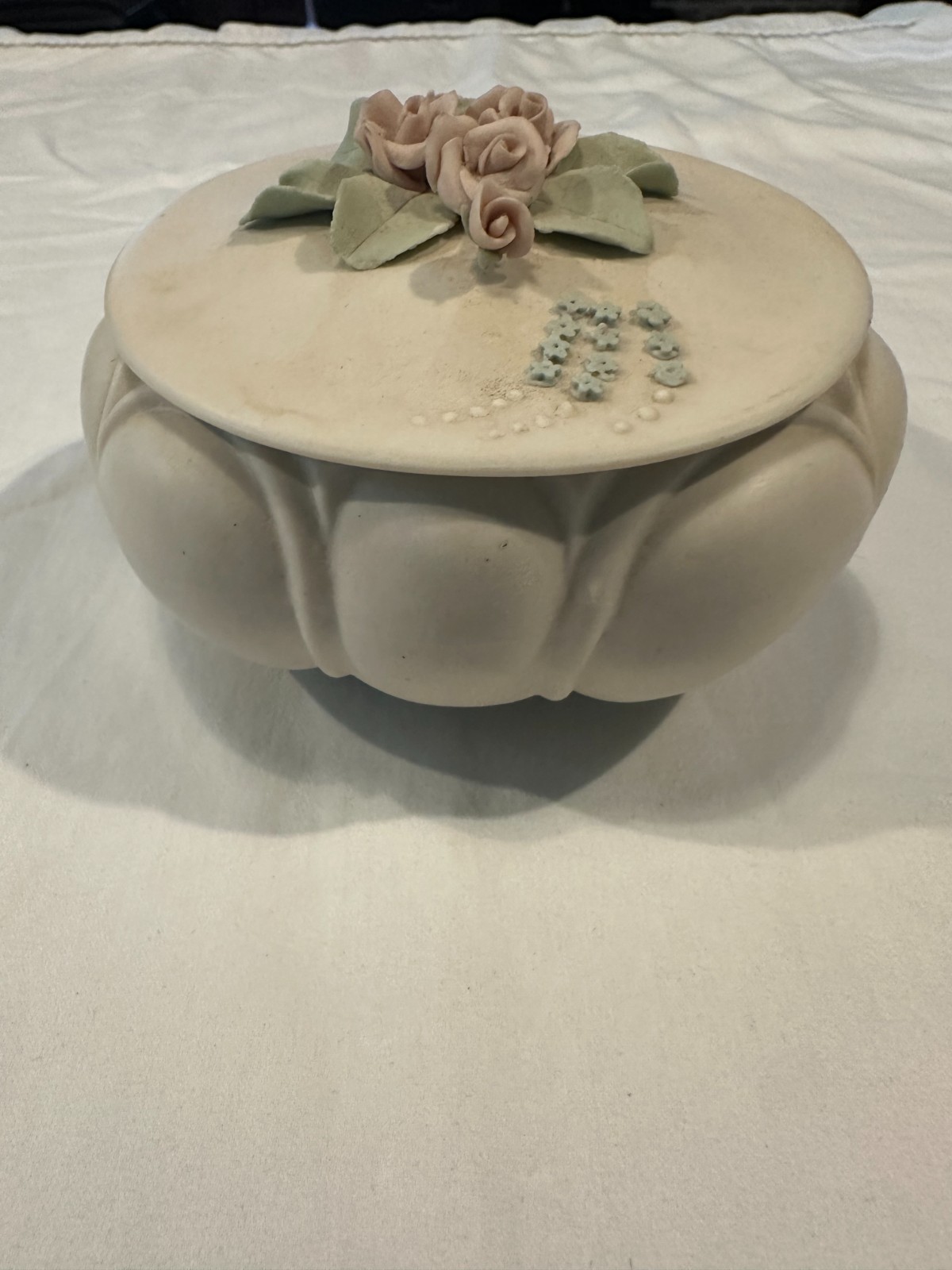 Vintage Matte Bisque Porcelain Trinket Box w/ Applied Floral Detail Signed 1970s Vintage Matte Bisque Porcelain Trinket Box w/ Applied Floral Detail Signed 1970s