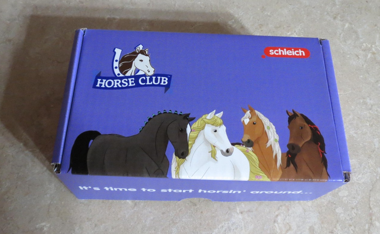 NIB Schleich Subscription box w/ exclusive horse club button lot 3 horses NEW NIB Schleich Subscription box w/ exclusive horse club button lot 3 horses NEW