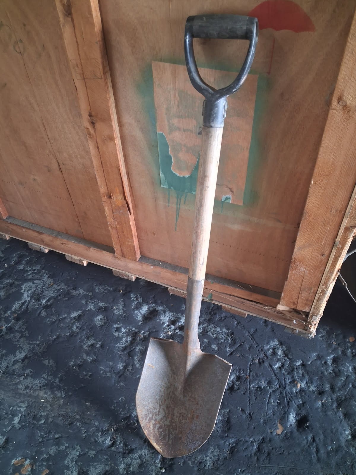 WWII SHOVEL US Fits Pioneer Rack Plastic Handle Military Issue USA 37